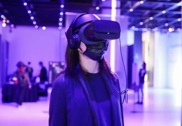 5G给VR提供低延迟体验 “元宇宙”内容将爆发？