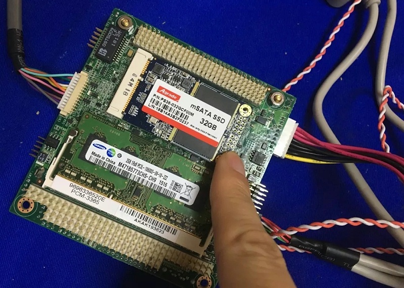 mSATA SSD